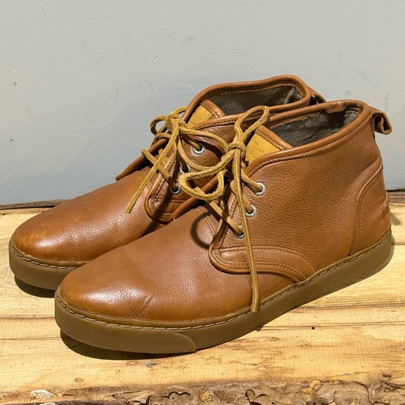 GH Bass Mens Chukka Boots Brown Shoes 11 A48 main image 5